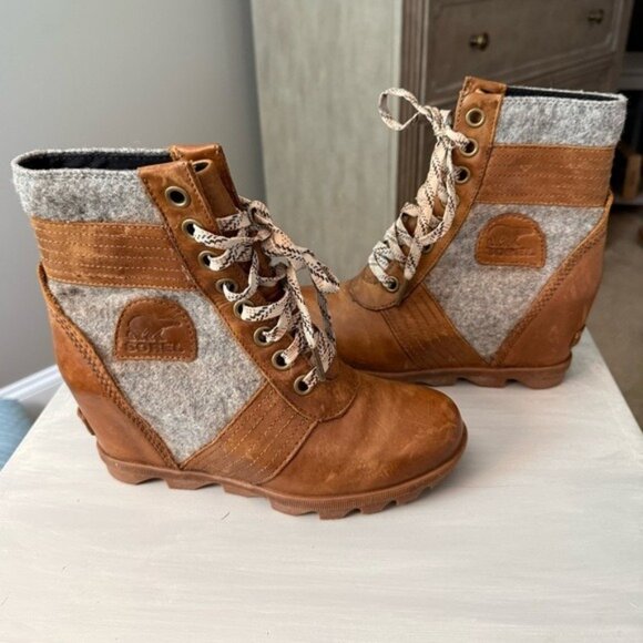 Sorel Women’s Boots Lexie Wedge Camel Brown Gray Size 7.5 - Picture 1 of 9